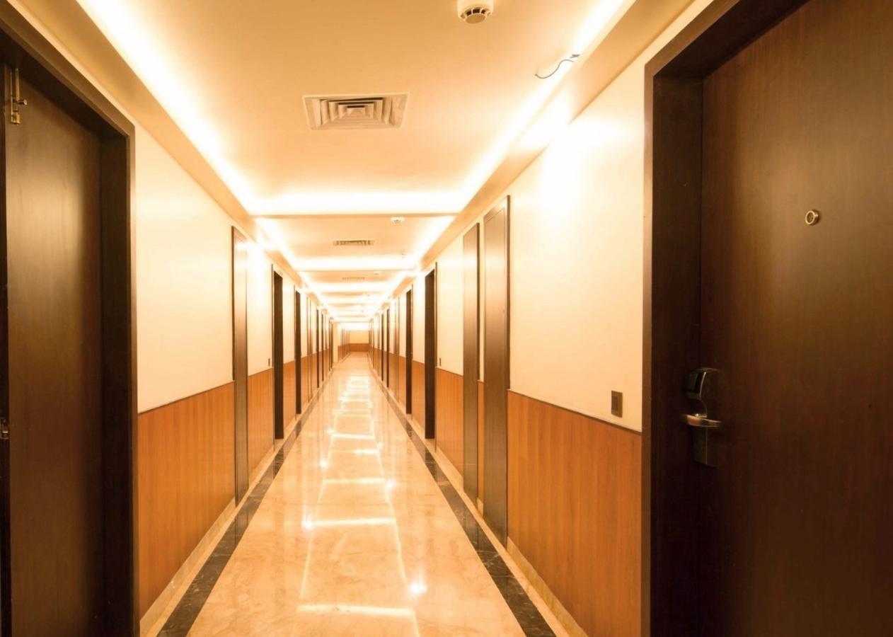 Hotel Central Park Manipal Esterno foto